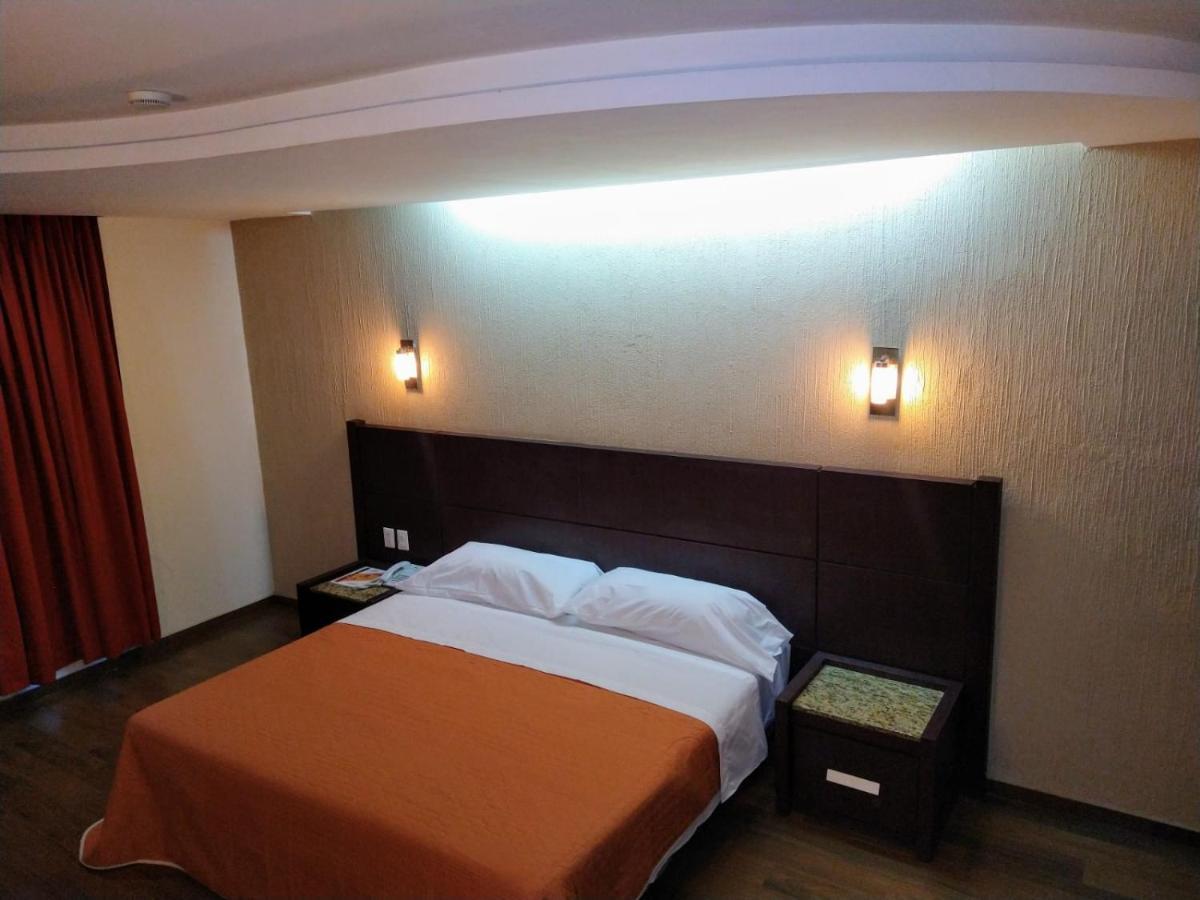 Hotel Oasis Heroica Caborca Exterior photo