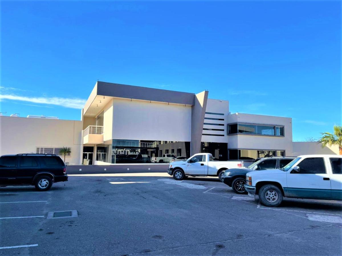 Hotel Oasis Heroica Caborca Exterior photo